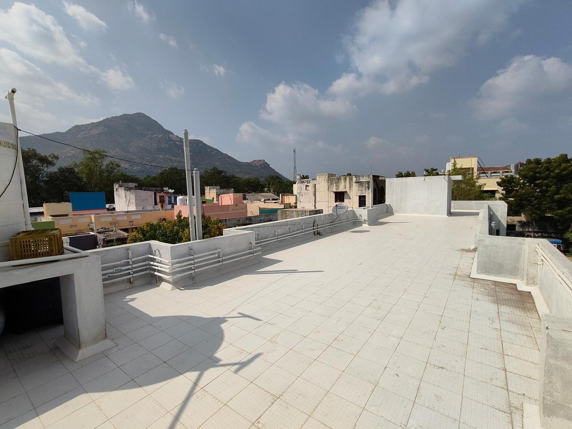 Nivas Hill View Homestay Tiruvannamalai Luaran gambar